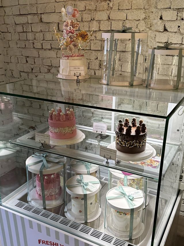 아직 크리스마스 느낌 가득한 포스터리베이커🧁