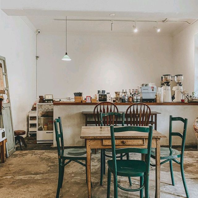 ETERNITY COFFEE & COLLABORATION