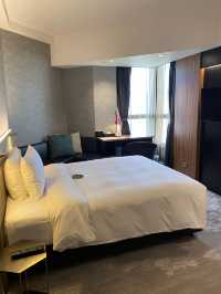灣仔飽覽維港景色酒店🏨 時尚海景房