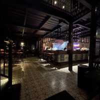Edensor Hills Villa & Cafe, Sentul