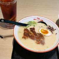 "東涌新開拉麵店"