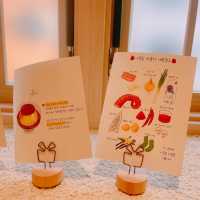 따뜻한 타코야끼와 푸딩의 환상의 조화 나뭇잎마을🌱