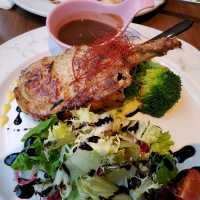 <Plato Cafe & Bistro> 西餐廳