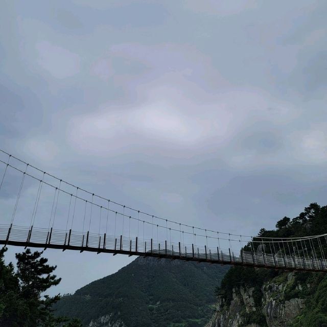 통영 욕지도의 구름다리 