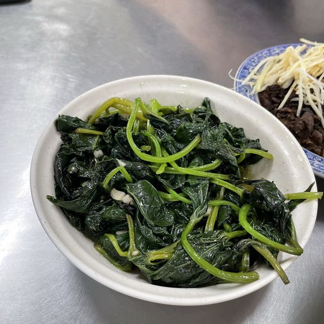 台南當地人必推美食之一 王氏魚皮 魚湯香甜好喝👍
