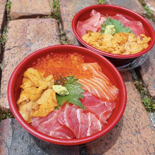 週末限定刺身漁市場—唐戶市場
