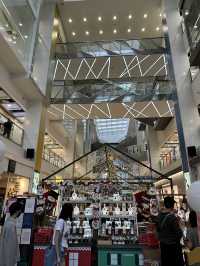 Beautiful mall by Singapore river