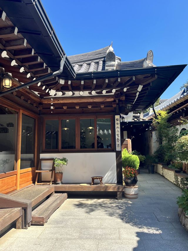소품 하나하나 한옥의 멋스러움를 고스란히 담아낸 곳! 전주 차경