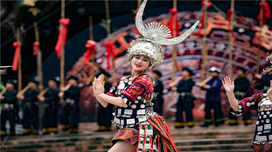 Wonderful West River Large Song And Dance Show | Xijiang Qianhu Miao Village