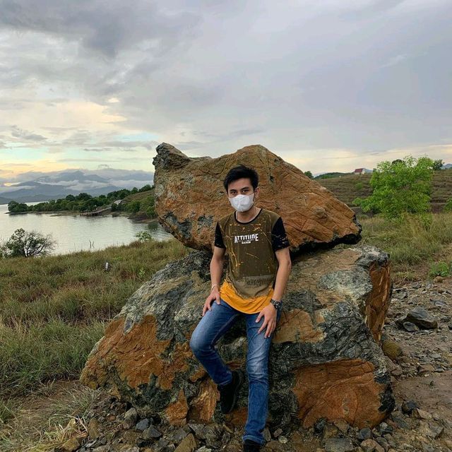 bukit batu tumpang Lampung