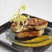 THE CHEF'S TABLE at Sheraton Grande Sukhumvit, A L