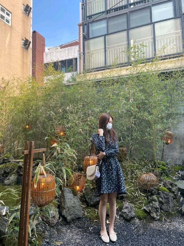 가로수길 카페, 청수당