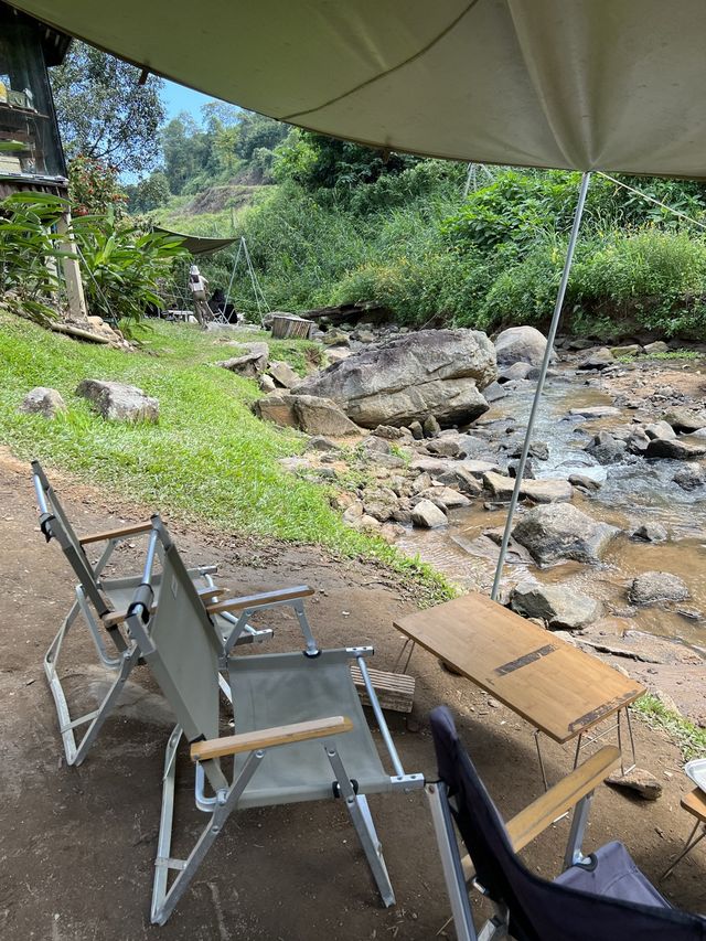 คาเฟ่ลับ!! สไตล์ camping เชียงใหม่