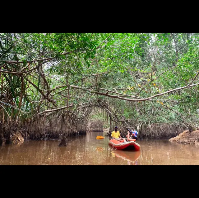 beautiful Amazon in Phang-nga