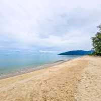 คาเฟ่ริมทะเลขนอม สายชิลพลาดไม่ได้แล้ว