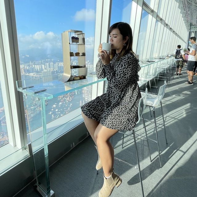 Sky 100 屬於香港人嘅觀景塔