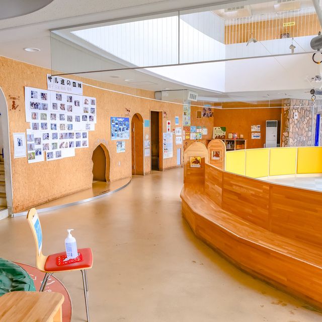 冬の円山動物園の展望レストハウス