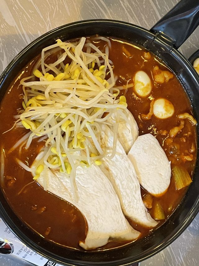 부산 초량 실내포차 '모녀닭발'