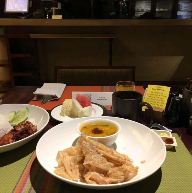MAKAN KITCHEN @DOUBLETREE KL
