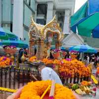Pray at Erawan Shrine in Bangkok 