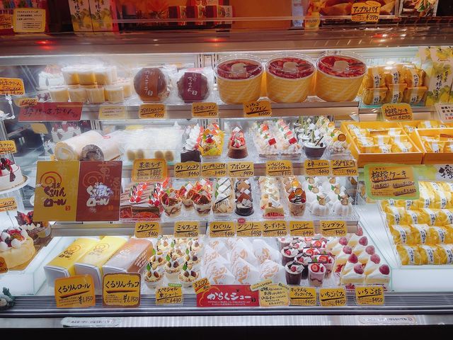 【篠栗町】わくわくしちゃうショーケース♡菓子工房菓楽🍰