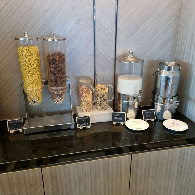 Breakfast @ Holiday Inn Johor Bahru