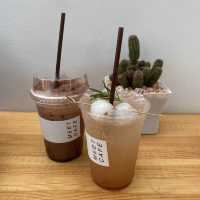 MEET CAFE