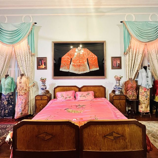 คฤหาสน์เปอรานากัน Pinang Peranakan Mansion