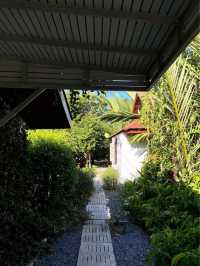 คาเฟ่และที่พักริมน้ำใกล้กรุงเทพ Riverbreeze Cafe
