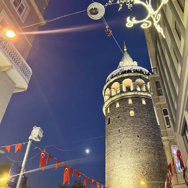 Galata土耳其加拉塔-14世紀的加拉達石塔Galata Tower