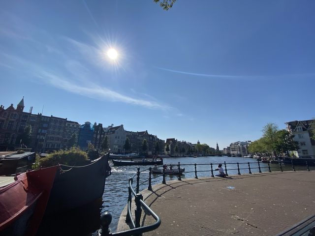 荷蘭🇳🇱阿姆斯特丹大學 科技感十足的校園 荷蘭🇳🇱阿姆斯特丹大學 科技感十足的校園