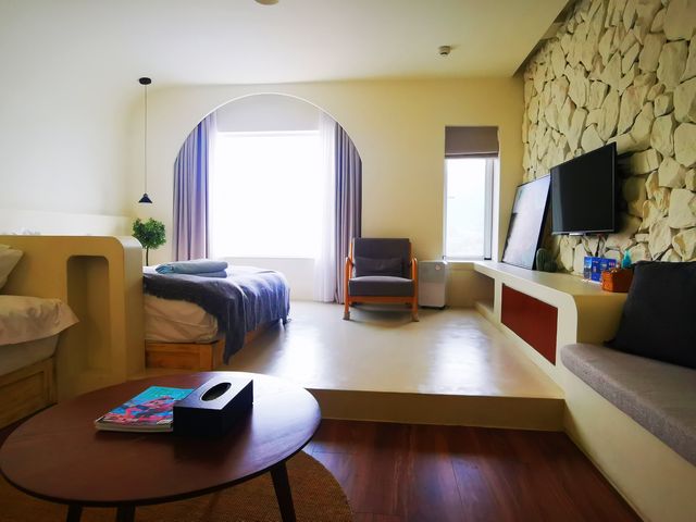 Hidden in the foothills of Moganshan, the Saint Island Villa.