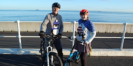 Festive bike ride | Kirkcaldy Prom, harbour end