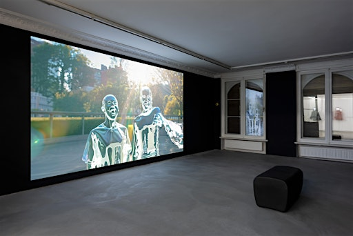 Nina Davies – Glitch Guisers | The Henry Moore Institute