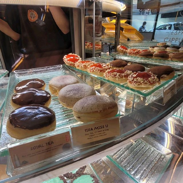 超好味的Donut ~ J. Co Donuts & Coffee 