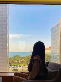 역대급 킹 가성비 오션뷰 루프탑 수영장 호텔, 베이몬드