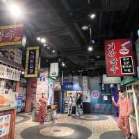 ☺️親親偶像《莎夫人蠟像館玩》