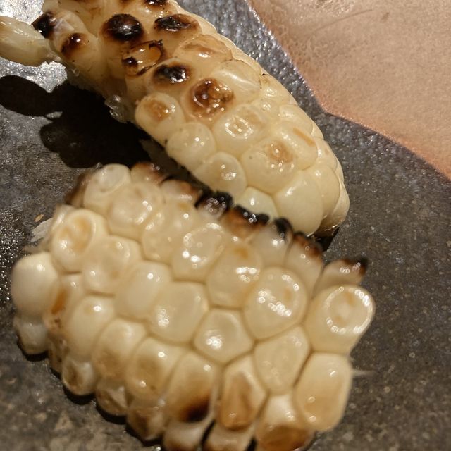 ちょっとお洒落でちょっと高級な知ってたら自慢できる焼き鳥屋さん❣️