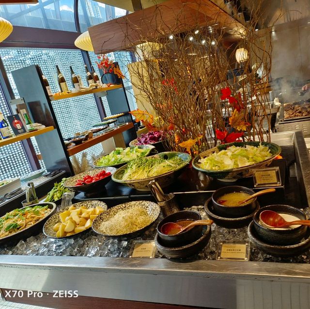 【台北吃到飽】 君悅酒店彩日本料理，純日料吃到飽，HSBC買一送一哦！