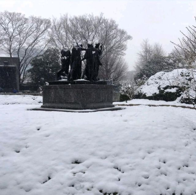 หนาวจับใจ..ได้สัมผัสหิมะแรกในชีวิตที่ Ueno