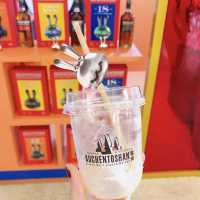 銀河兔兔迎新年🐰📍Breeze Xin Yi 微風信義