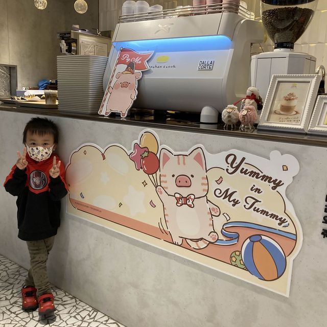 《LuLu豬🐽期間限定主題餐廳》