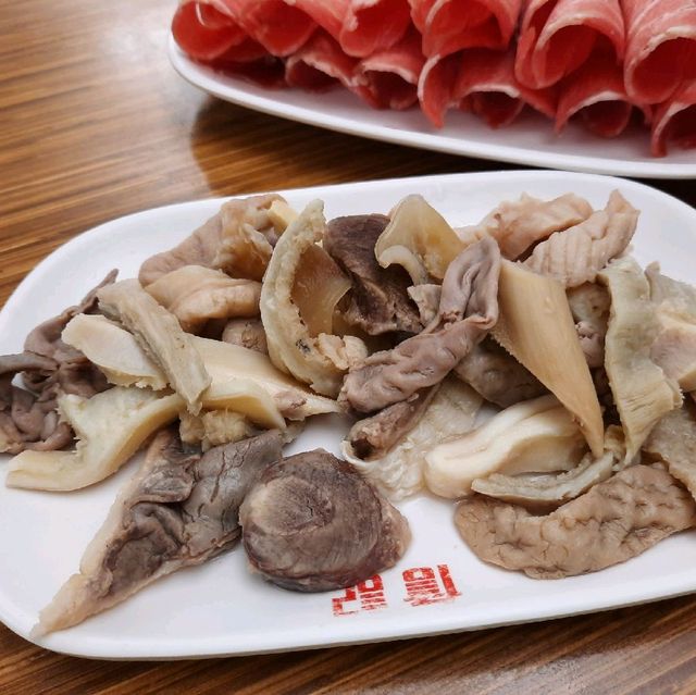 【新北】麻辣鍋推薦|麻辣鴨血|詹記麻辣火鍋-新莊總店