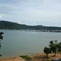 ท่าเทียบเรือบางเบ้า
