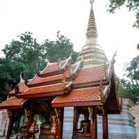 🙏วัดพระแก้ว อยู่ที่จังหวัดเชียงราย🙏
