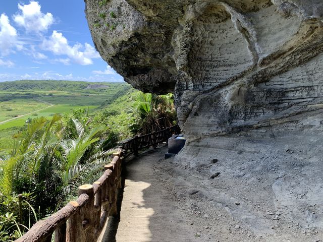 沖縄　離島旅行　日本最西端　与那国島ティンダバナが大迫力だった❗️