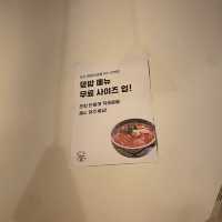 낮에는 “가정초밥”, 밤에는 “토라토라” 이자카야 🐈