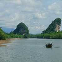 เขาขนาบน้ำ