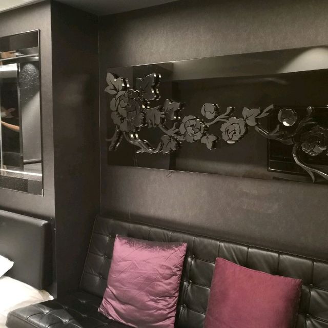 平靚正情侶酒店