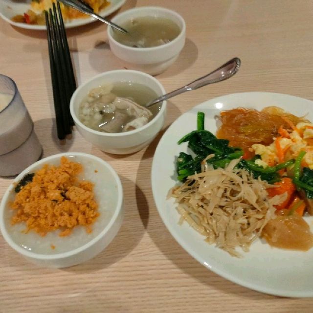 不推薦嘉義hotel hi 垂楊店